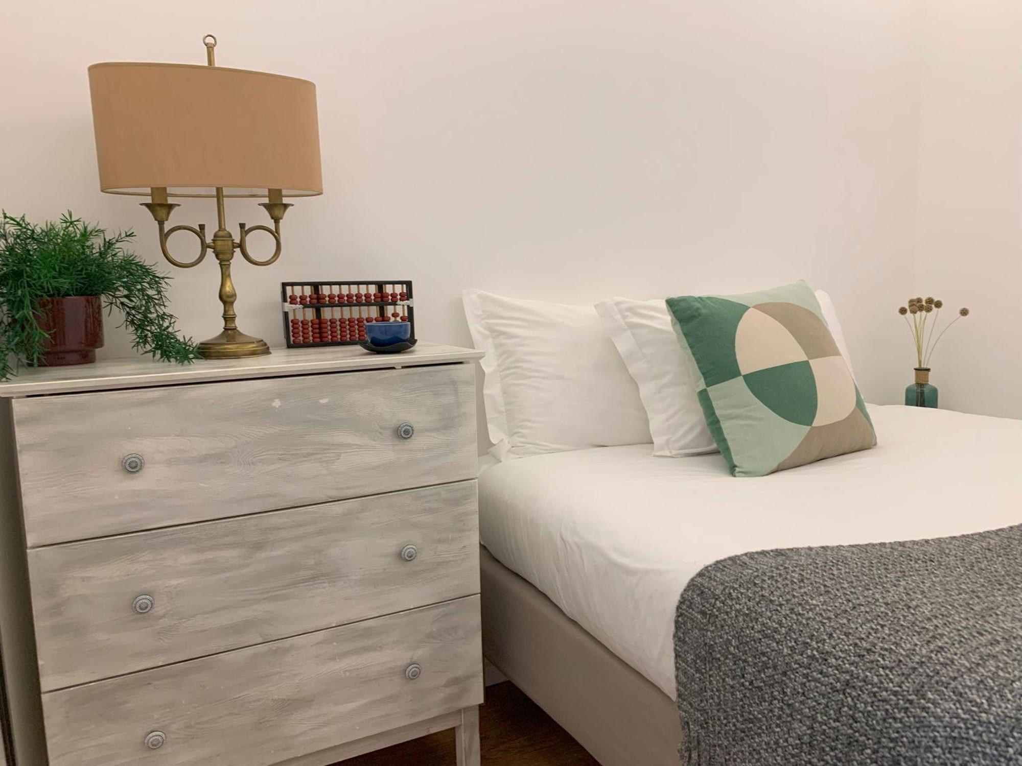 The Funicularist Apartment *